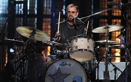 Batería de Ringo Starr alcanzaría precio astronómico