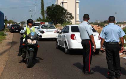 Ultiman a dos ladrones cerca del estadio