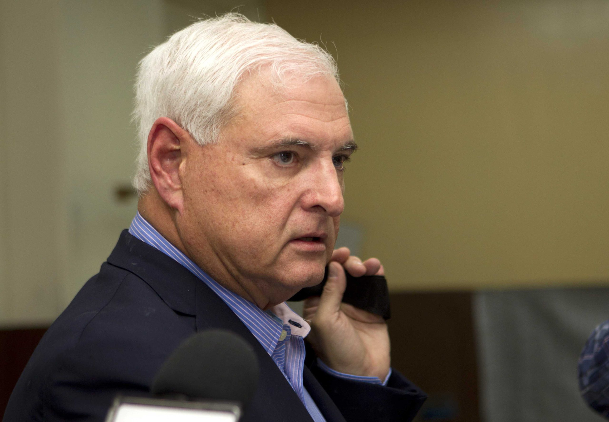 Defensa de Martinelli busca revocar orden de detención