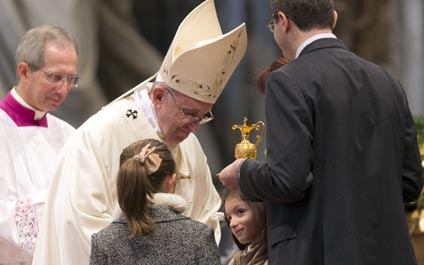 El papa pide que las familias sean lugar para el perdón