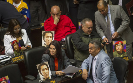 Alcaldía entrega a Fundanica lote de tapas de “Destapando la Solidaridad”