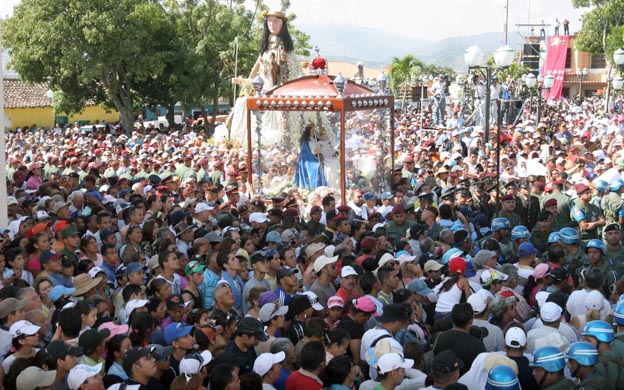 Registran casi 300 violaciones a la libertad de expresión este año