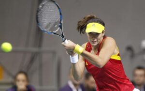 Muguruza consigue punto para España en Copa Federación