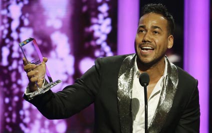 Romeo Santos vuelve a liderar nominaciones al Billboard