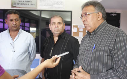 Autobuseros aseguran que están a punto de desaparecer