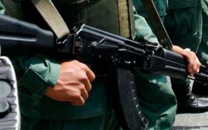 Roban 21 fusiles de fuerte militar en Aragua