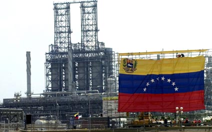 Crudo venezolano se recupera y cierra en 25,27 dólares