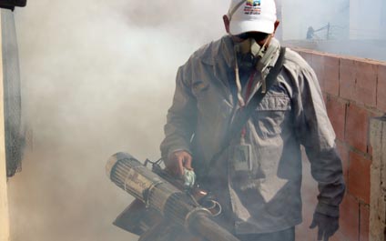 Gobernación mantiene jornada de fumigación contra el zika