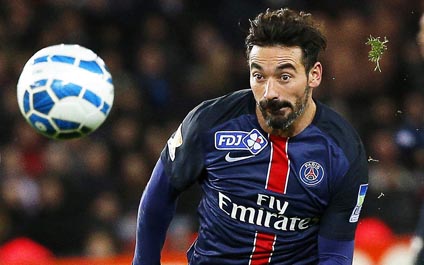 Ezequiel Lavezzi se suma a la fiebre china