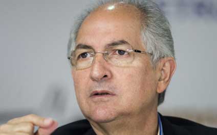 Venezolanos hacen vigilia en Panamá por Ledezma