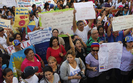 “Cumplimos el deber de educar y exigimos nuestro derecho”