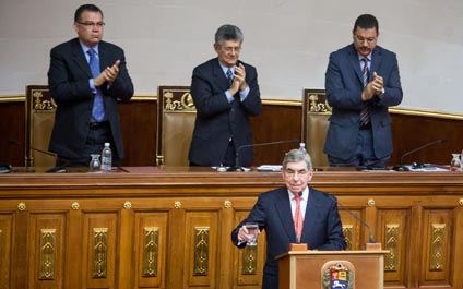 Premios nobel rechazan acoso del Gobierno a los disidentes