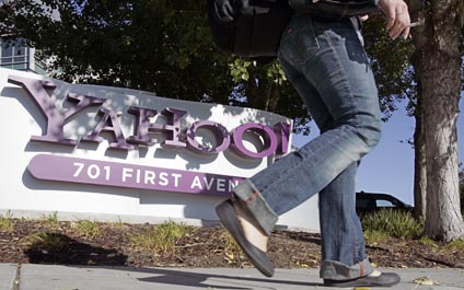 Yahoo! da primeros pasos para posible venta