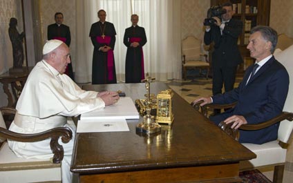 Macri tuvo una audiencia con el Papa en el Vaticano