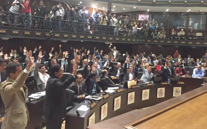 AN aprueba acuerdo en rechazo a sentencia del TSJ