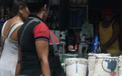 “Bachaqueros” del centro se ríen de los controles
