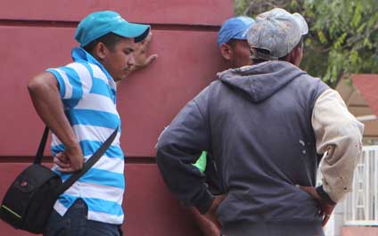 Le disparan cuatro veces para quitarle 70 mil bolívares