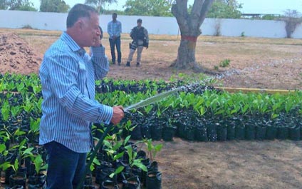 Arias Cárdenas inspecciona obras en Machiques y Rosario