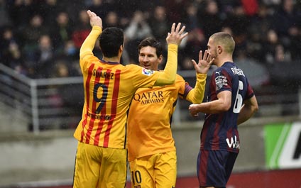 Barcelona da otro paso hacia el título de liga