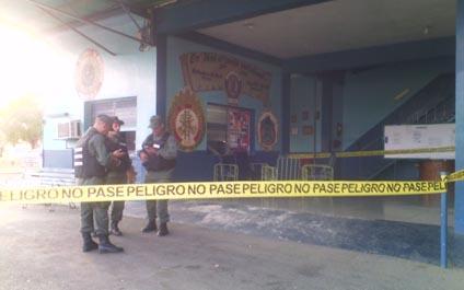 Motorizado ataca Cuartel de Bomberos de Santa Rita