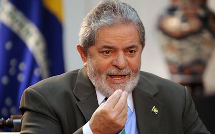 Lula presenta recurso para pedir suspensión de investigaciones en su contra