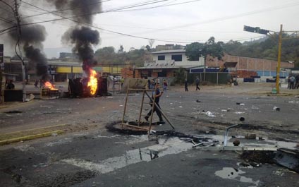 Vuelven las “guarimbas” al estado Táchira