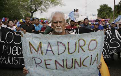 Oposición y oficialismo salen a la calle hoy en Caracas