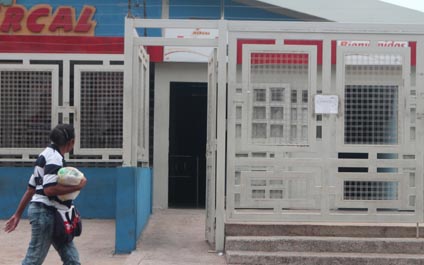 En Mercal San Francisco vuelve venta por cédula