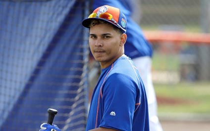Rubén Tejada firma acuerdo con los Cardenales