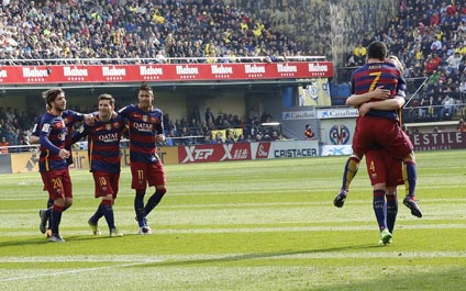 Barcelona da un pequeño paso hacia el título de liga