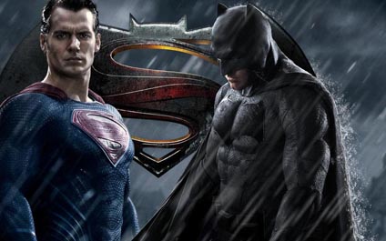 Titanes de DC se enfrentan este viernes en el cine