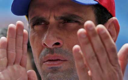 "El país merece un gobierno que piense en el bienestar del pueblo"