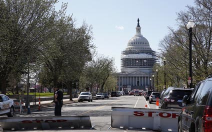 Tiroteo obliga cierre del Capitolio y la Casa Blanca