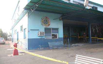 Militarizan Cuartel de Bomberos de Santa Rita