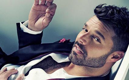 Ricky Martin presenta a su nuevo novio, un artista sirio