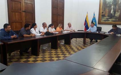 Arias Cárdenas pagará deuda al sector de enfermería