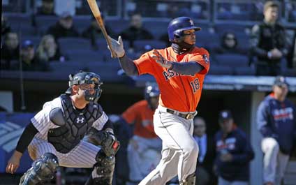 Valbuena y Altuve suenan a los Yankees en el Bronx