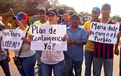 Protestan en Jesús Enrique Lossada por crisis de agua