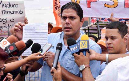 VP acusa a Arias de “obligar” a firmar contra la amnistía