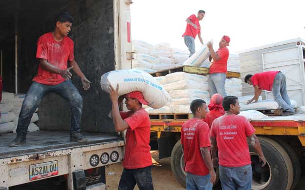 Gobernación garantiza distribución de harina de trigo