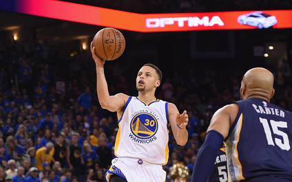 Los Warriors arrancan postemporada como favoritos