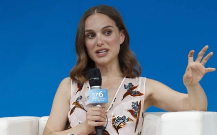 Natalie Portman habla de su incómoda nueva película