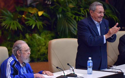 Raúl Castro sigue a la cabeza del Partido Comunista de Cuba
