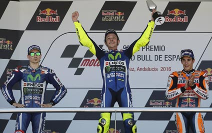 Valentino Rossi suma su primer triunfo de la temporada