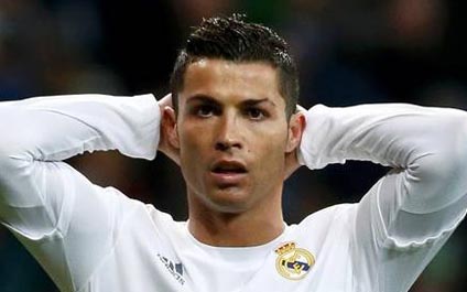 Ronaldo no fue ni suplente ante el City