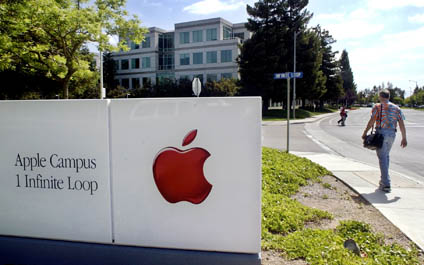 Hallan muerto a empleado de Apple