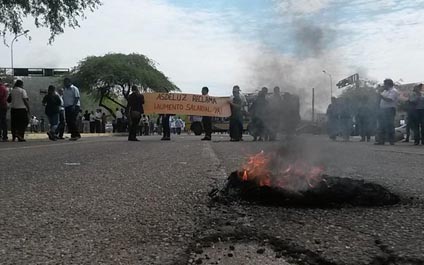 Trabajadores de LUZ protestaron en la avenida Universidad