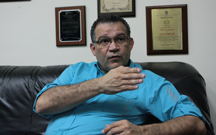 Enrique Márquez califica crisis eléctrica como “catástrofe”