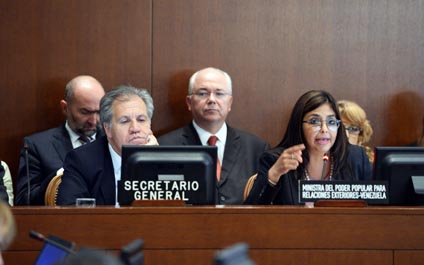 "Venezuela no vive un colapso financiero; vive un embargo"