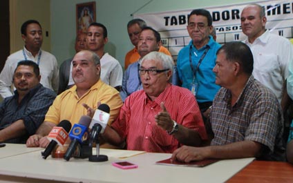 Trabajadores piden que bajen recursos para pagar aumentos